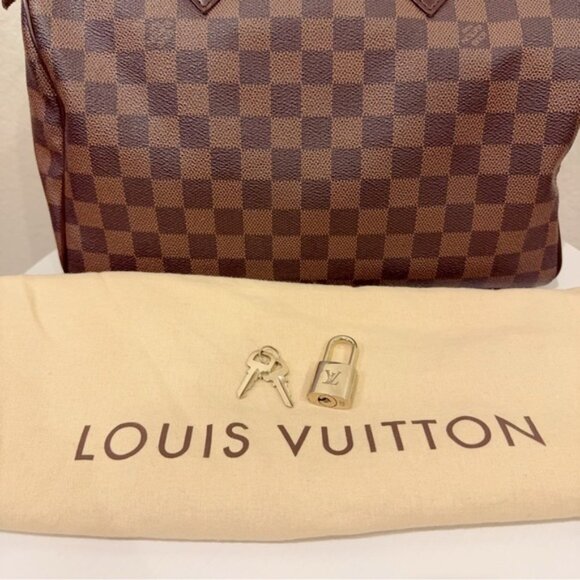 Preowned Authentic Vintage Louis Vuitton Speedy 30 Damier Ebene 2006 - Picture 8 of 16